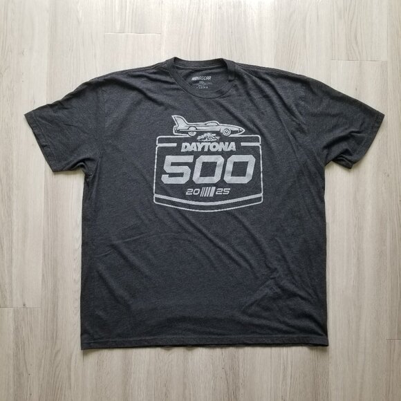 NASCAR T-Shirt Men's 3XL Charcoal Gray Daytona 500 2025 Graphic Tee Short-Sleeve - Picture 1 of 5